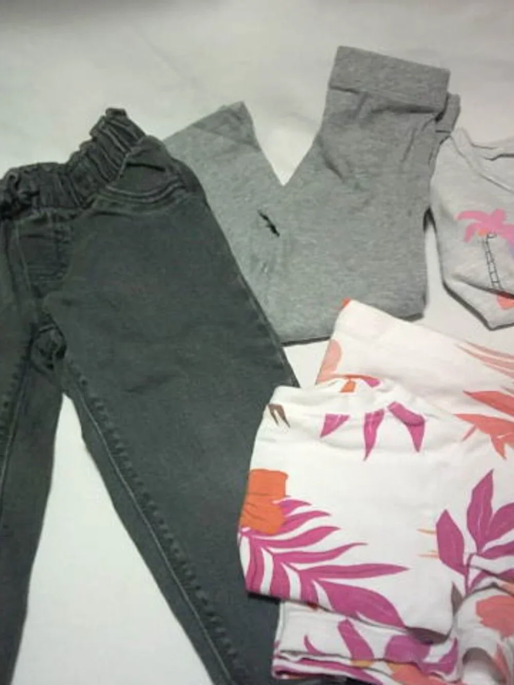 LOT TODDLER GIRLS 2-3T SHORT OUTFIT JEANS PANTS & T-SHIRTS CARTER'S OLD NAVY JOE